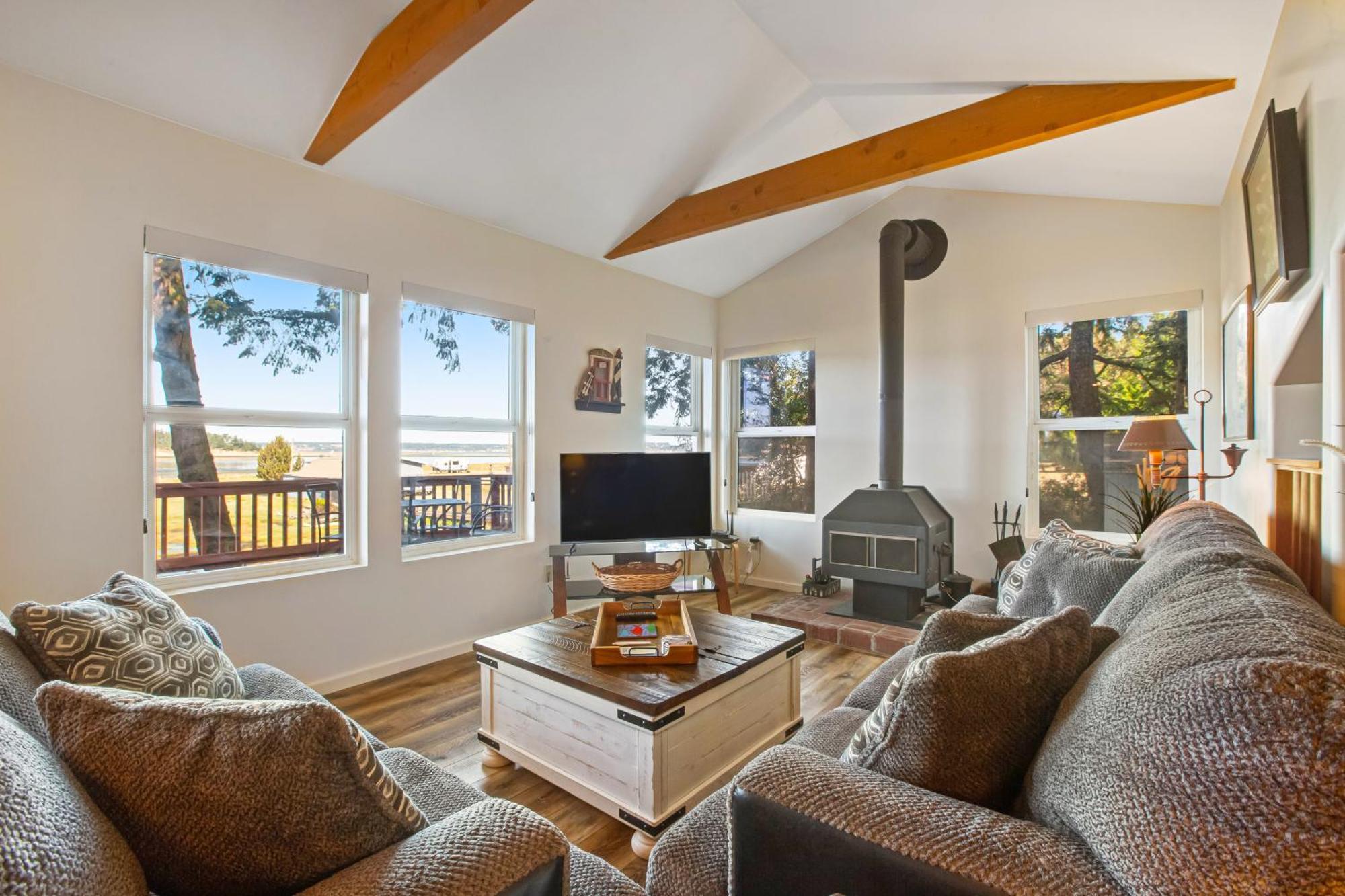 Marrowstone Island Beach Cabin エクステリア 写真