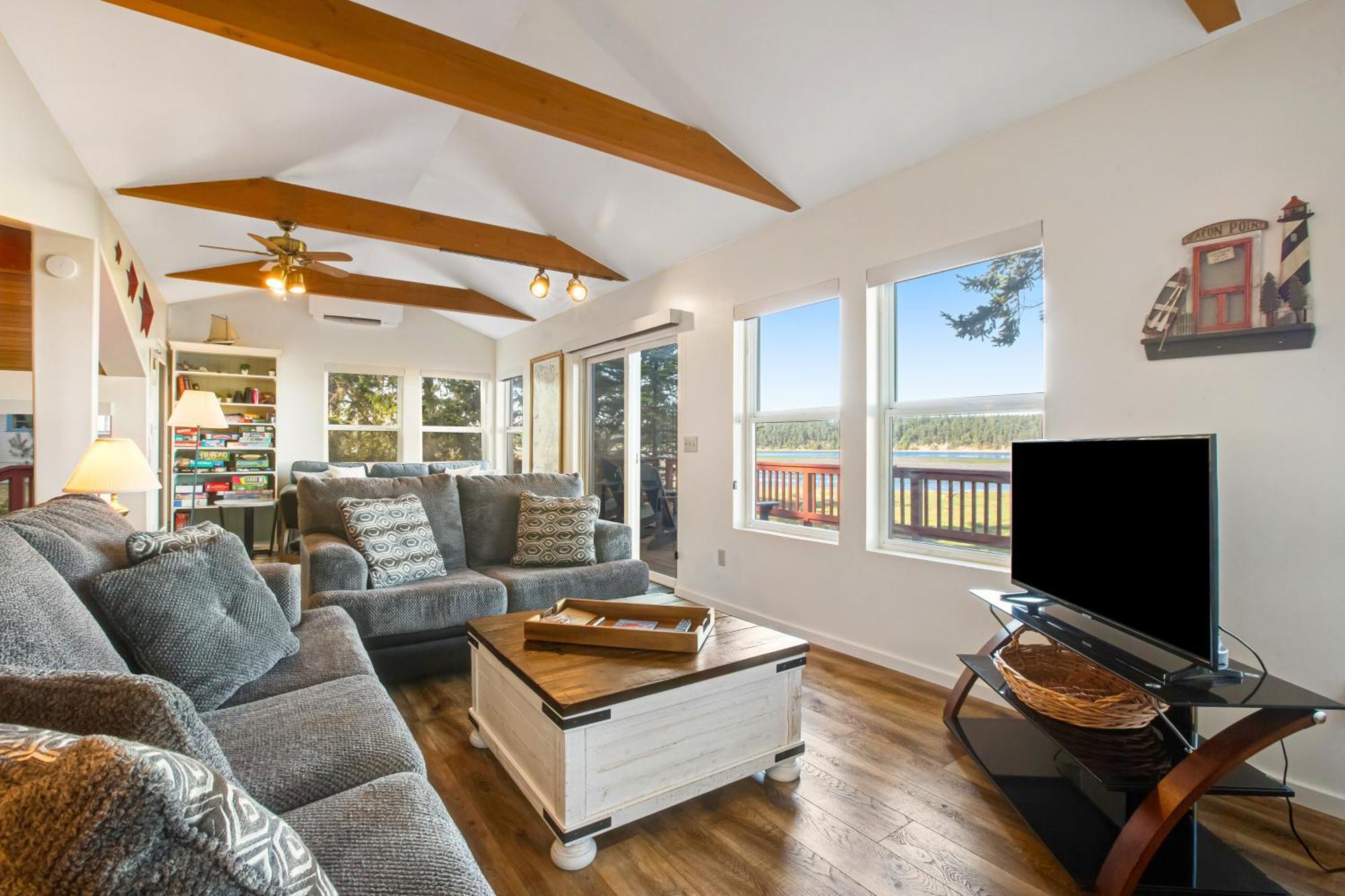 Marrowstone Island Beach Cabin エクステリア 写真